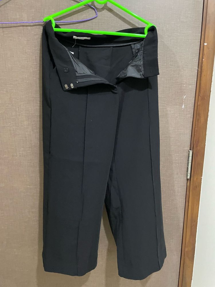 Mango Black trousers