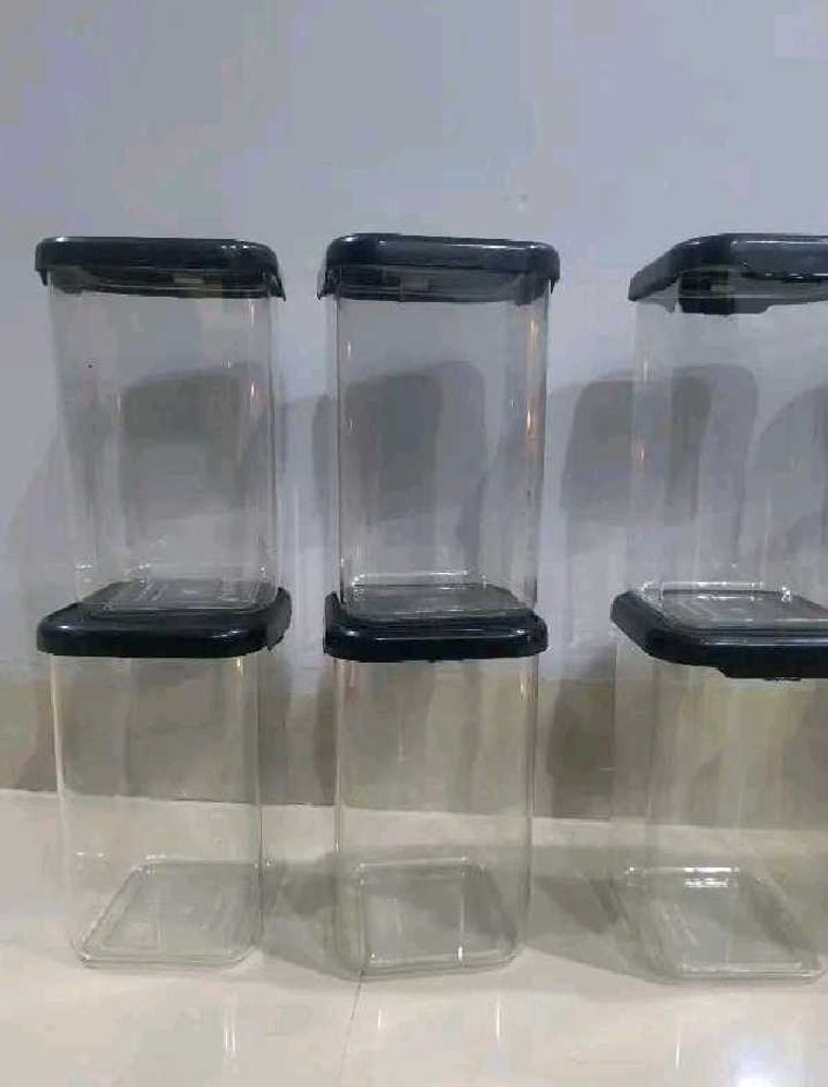 Set of 6 Airtight Food Storage Containers