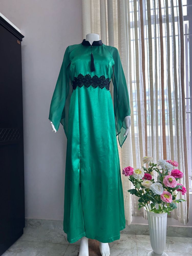 Green Premium A-line Cheongsam