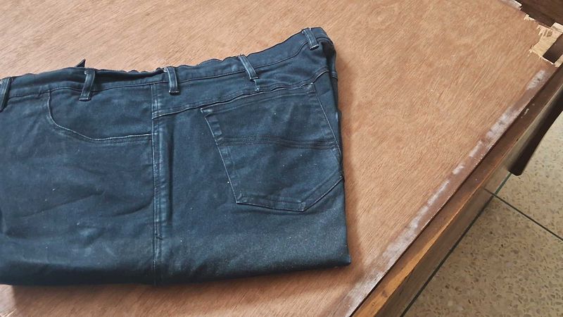 Black Jeans