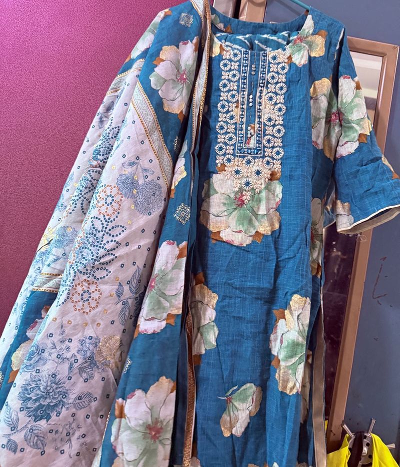 Floral Kurta Set