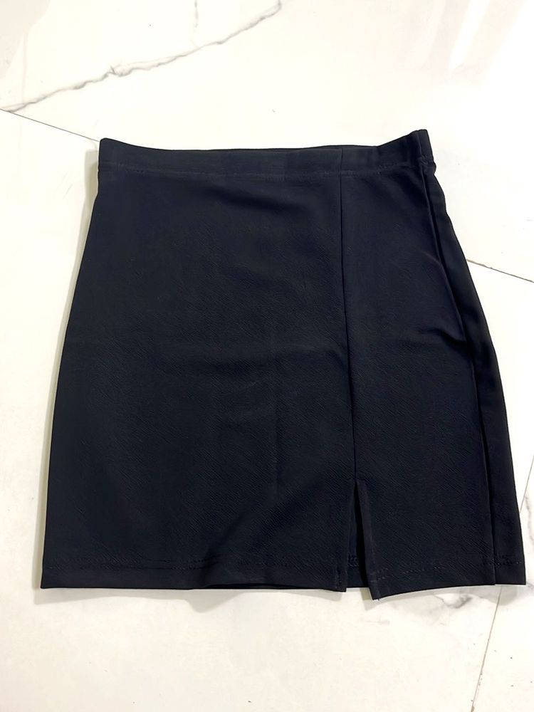 Black mini Skirt
