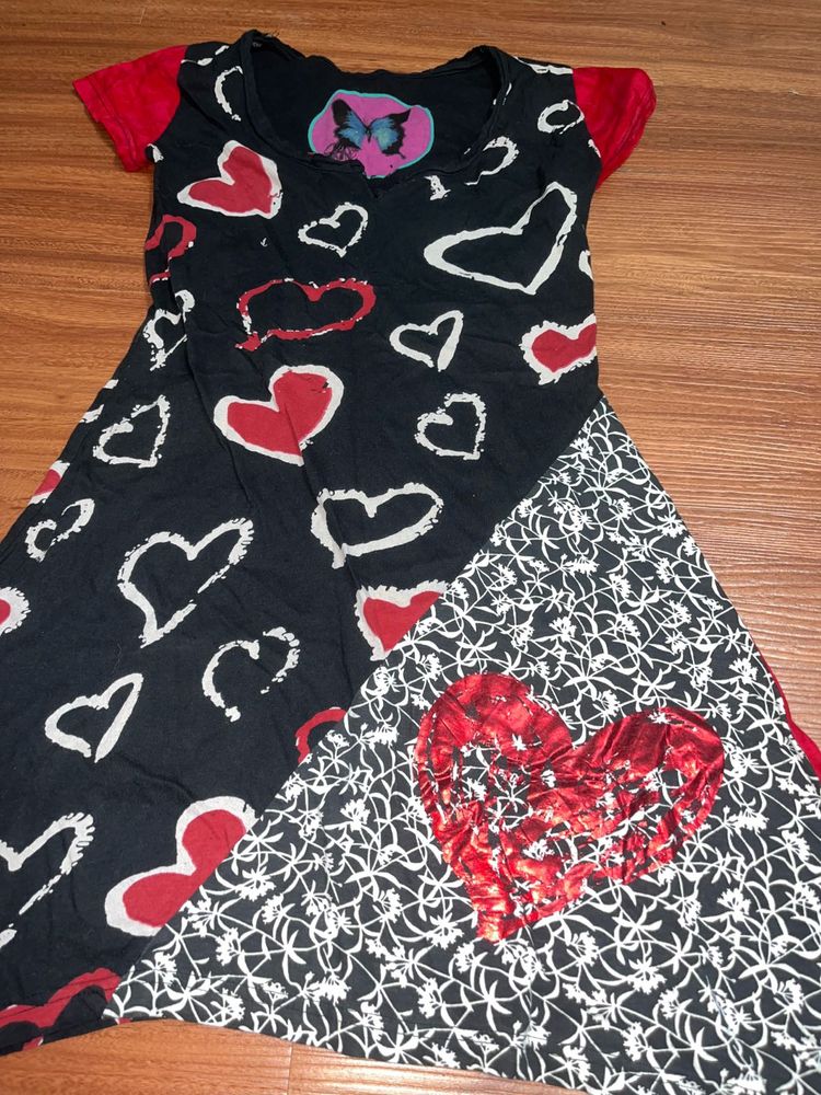 Heart Print y2k it girl long too or mini Dress