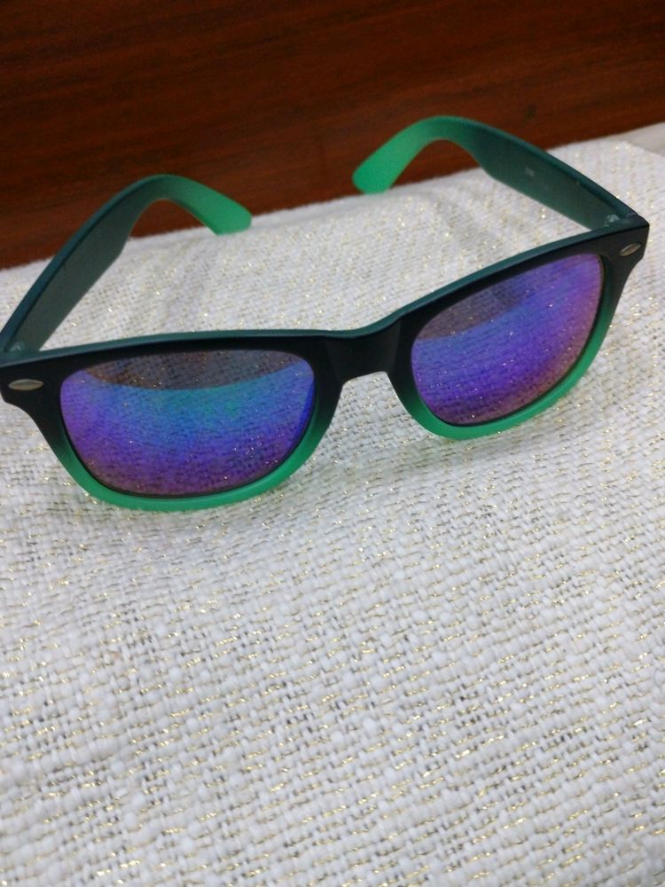 Sunglass
