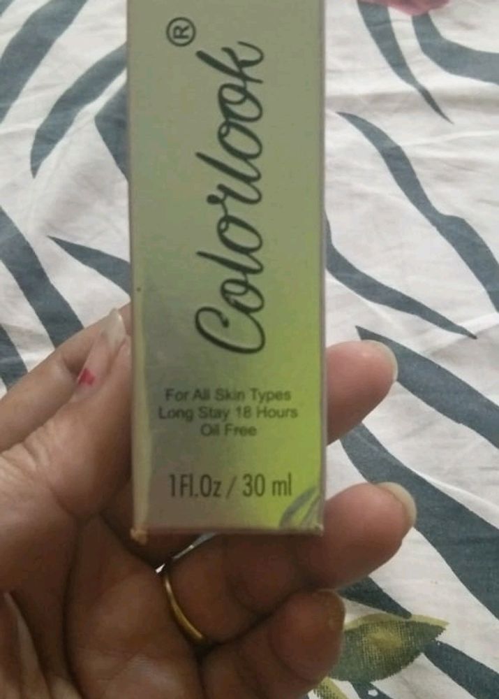 Colorlook Primer  All Skin Types Long Stay 18 Hour
