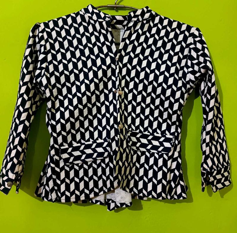 Patterned Black &amp; White Blazer
