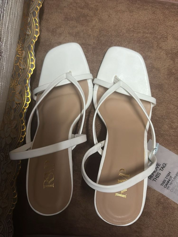 WHITE STRAPPY HEELS