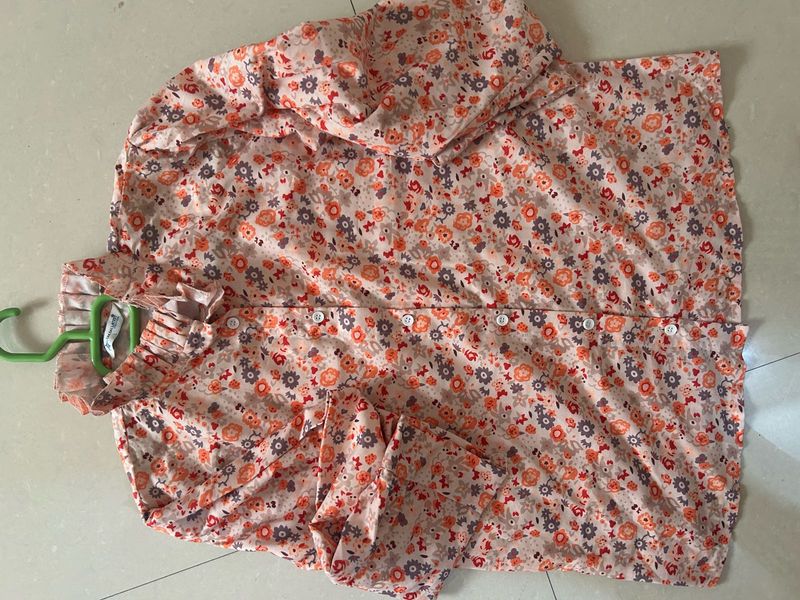 Floral Ruffle Collar Button-Down Top