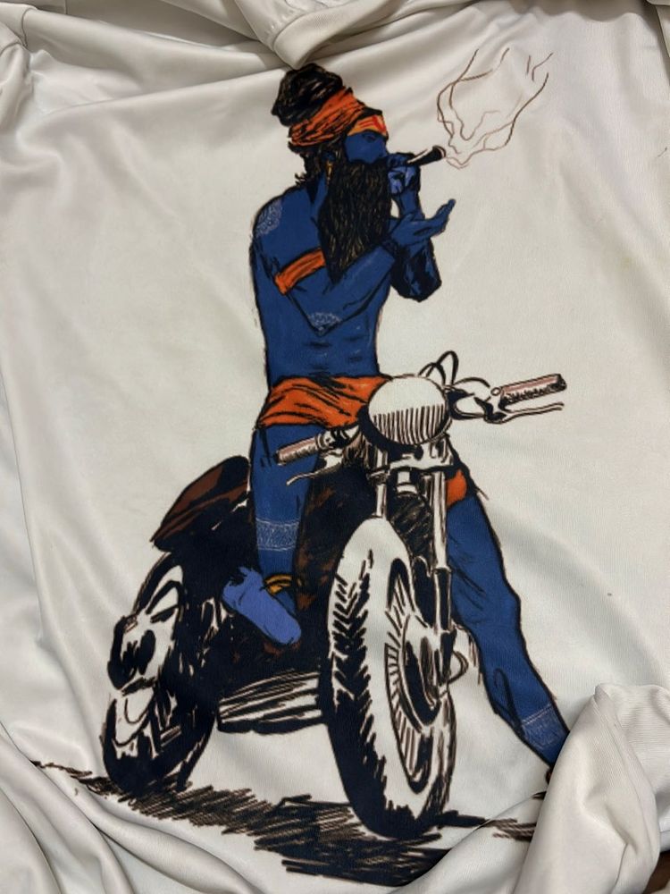 Unique Graphic Print Tee