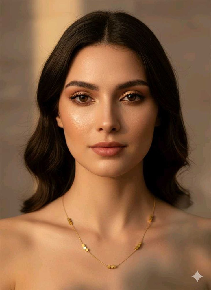 Elegant Gold Necklace