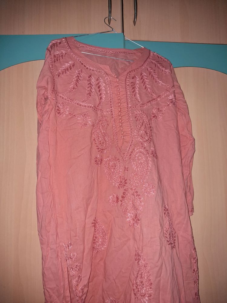 A Beautiful Lukhnawi Kurti✨️💛