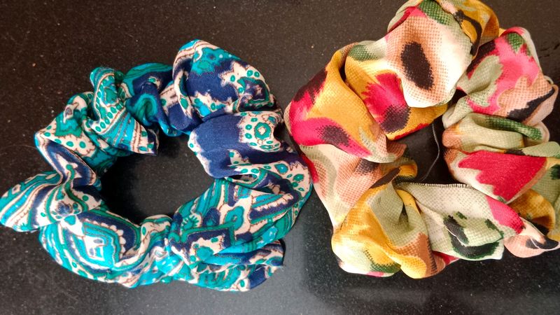 Stylish Multicolor Scrunchies - Set Of 2