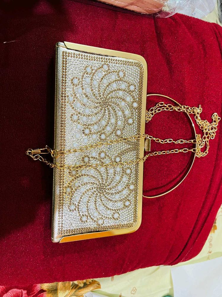 Elegant Gold Clutch for party wear new wdt tag