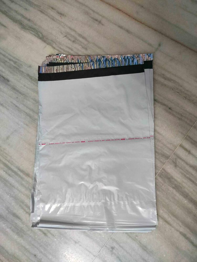10 Courier Bag