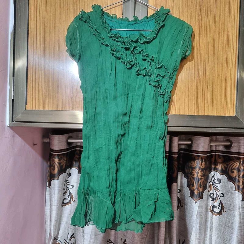 Green  Stretchable Top