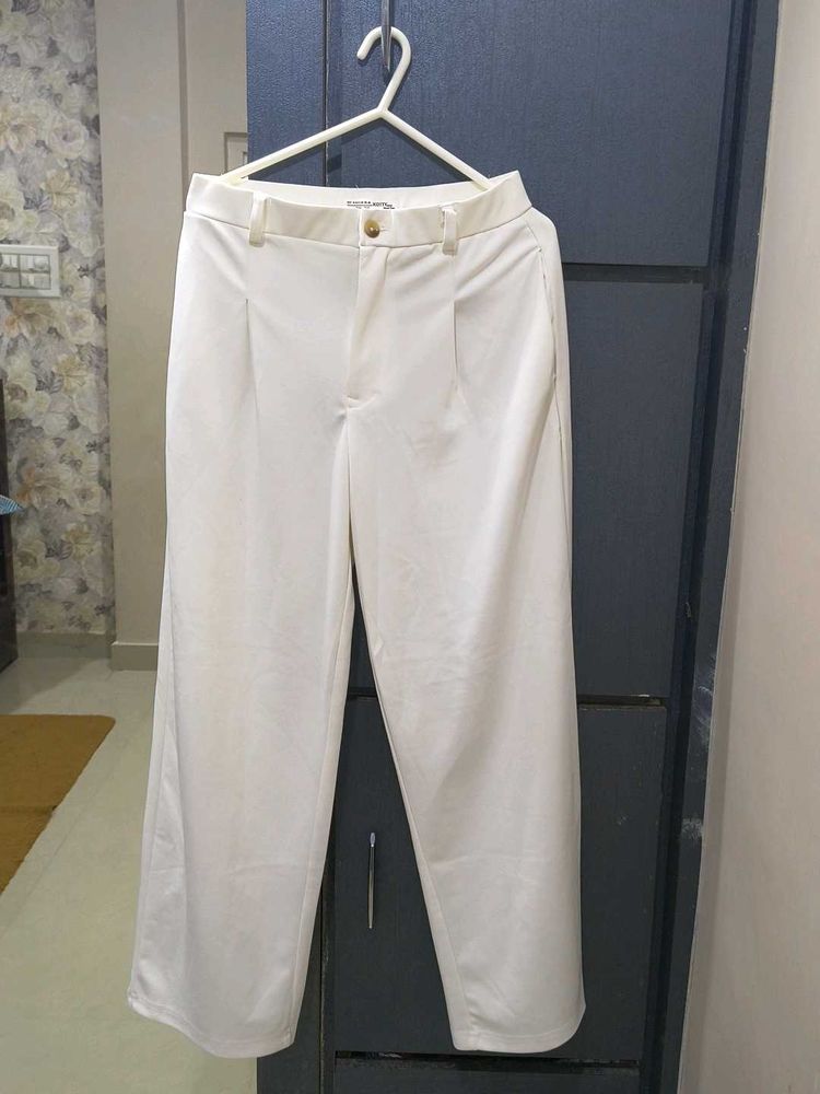 White High waist trousers