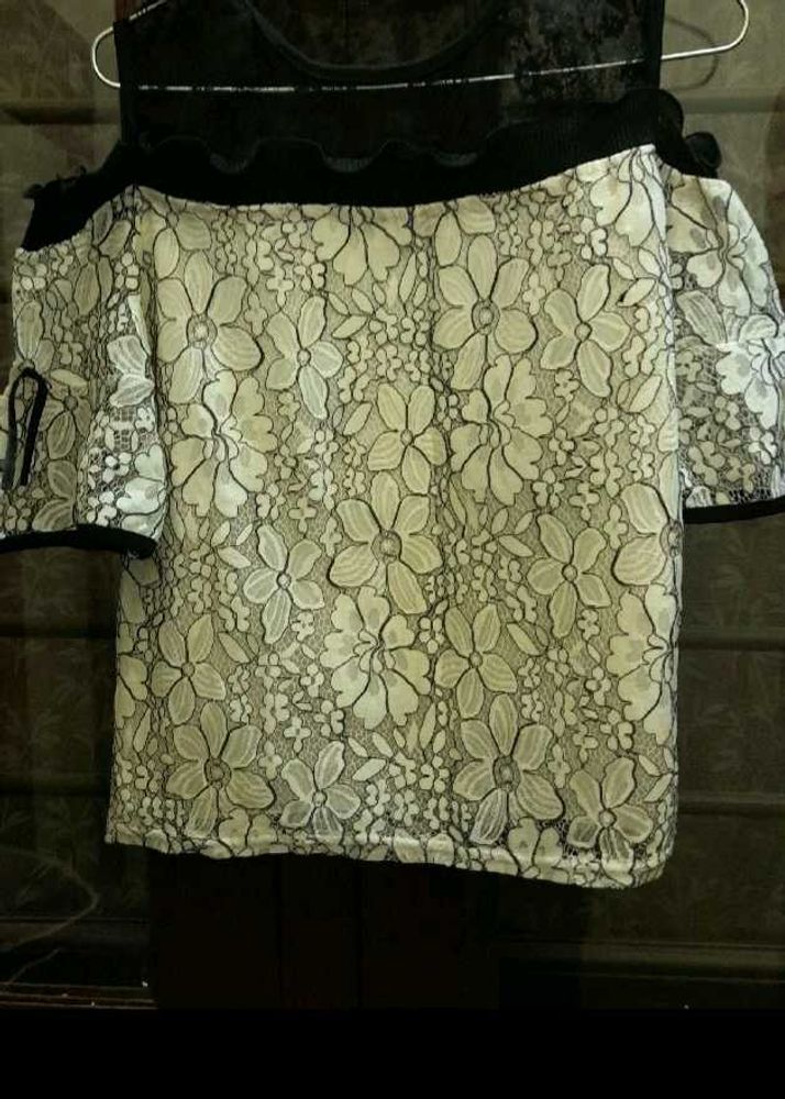 Floral Lace Cold Shoulder Top