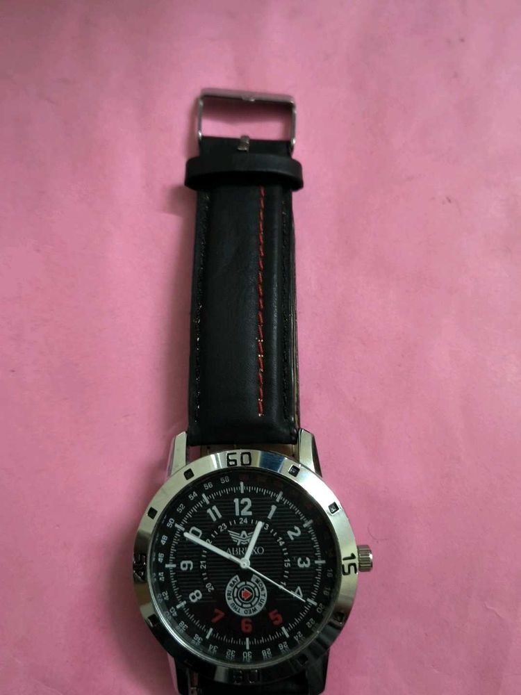 Stylish Men&#39;s Watch