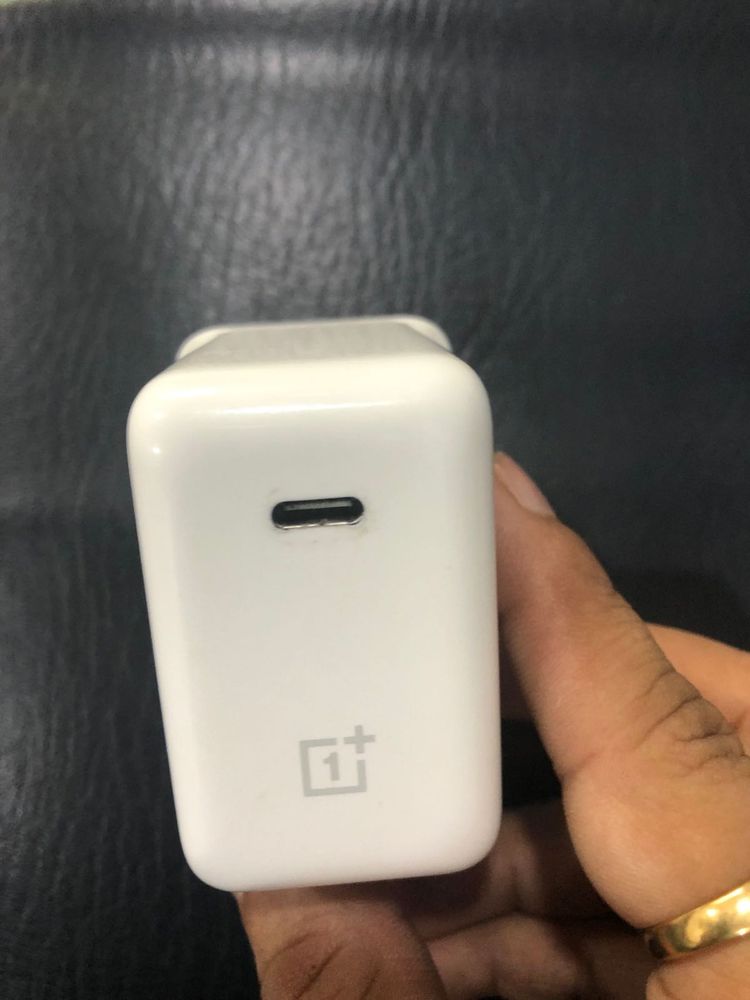 OnePlus Charging Adapter 65w