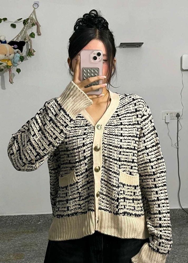 Beige &amp; Black Patterned Knit Cardigan