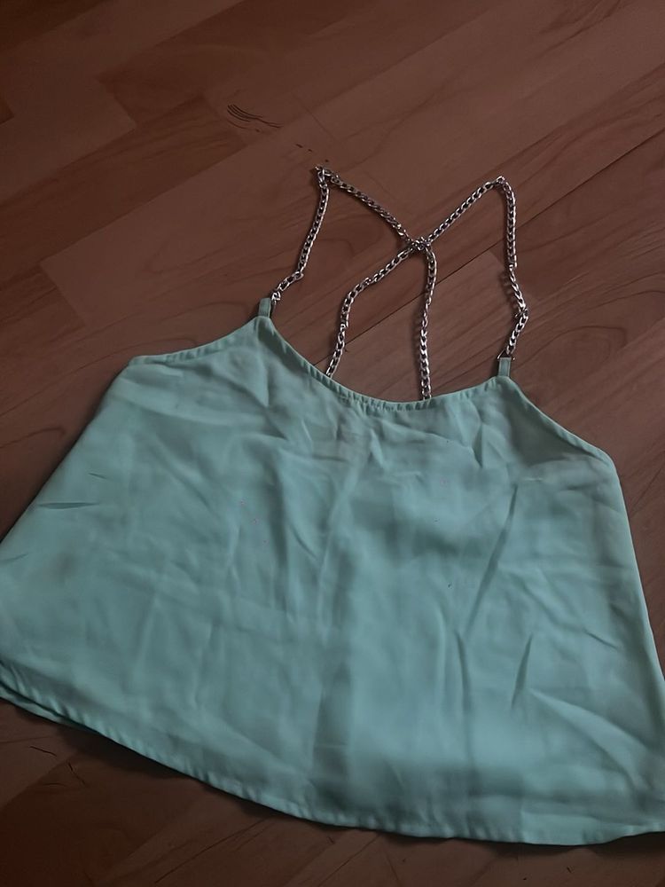 Beautiful Chain Sleeve Croptop