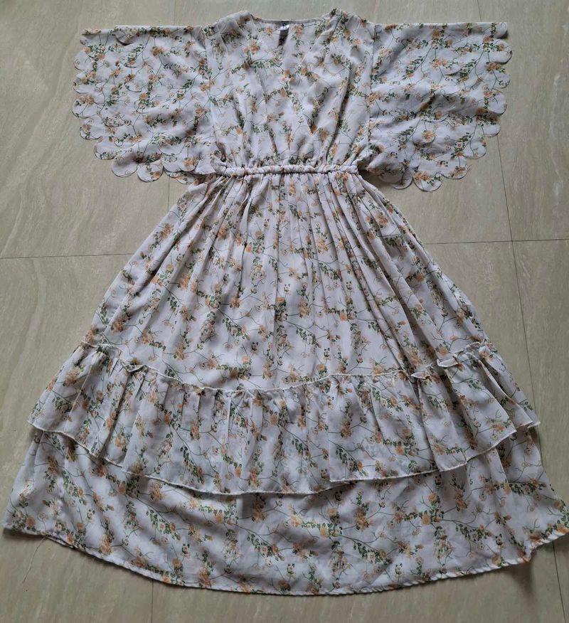 (Strechable)Floral Ruffle Midi Dress🌷