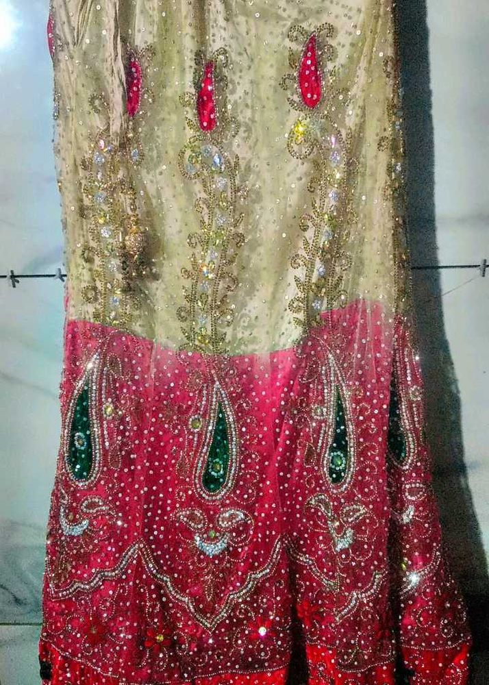 Only लहंगा वैरी गुड कंडीशन