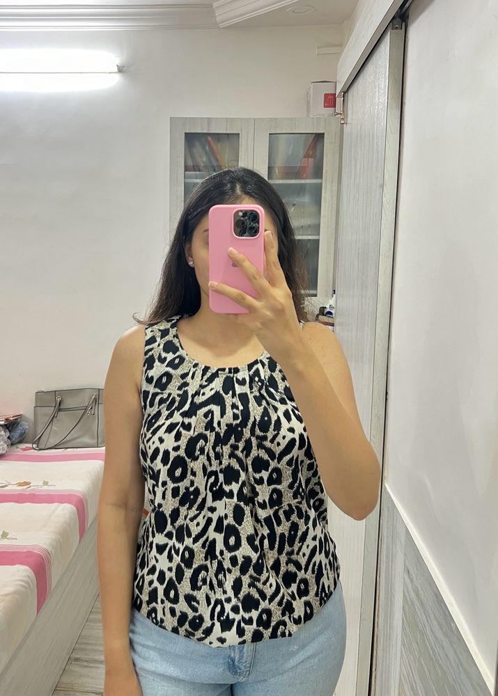 Animal Print Sleeveless Top