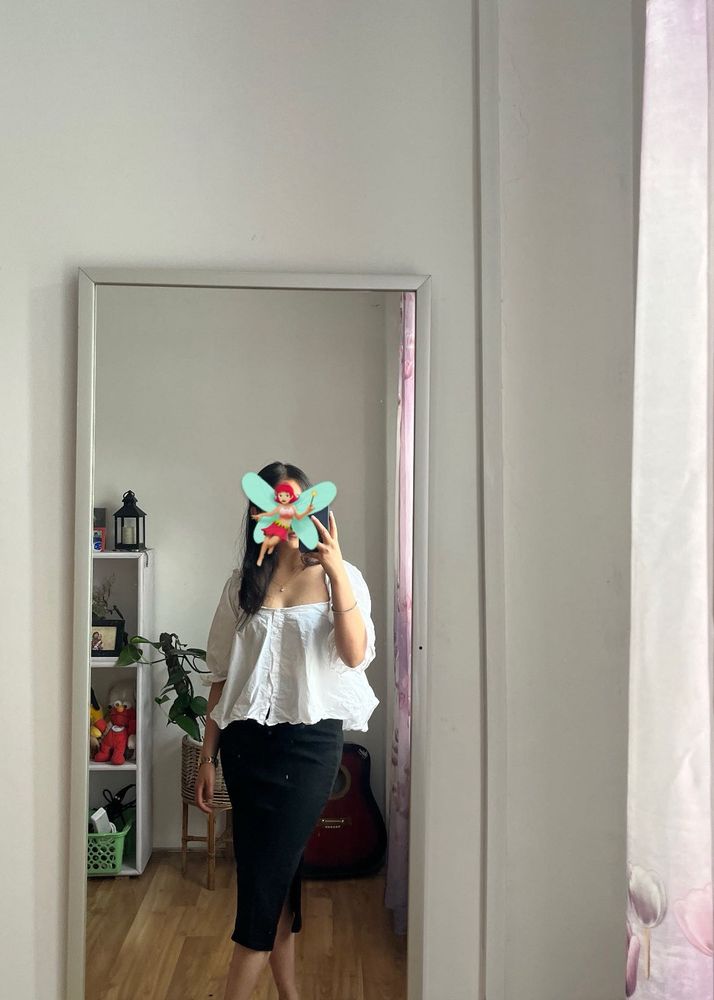 A Cute White Top