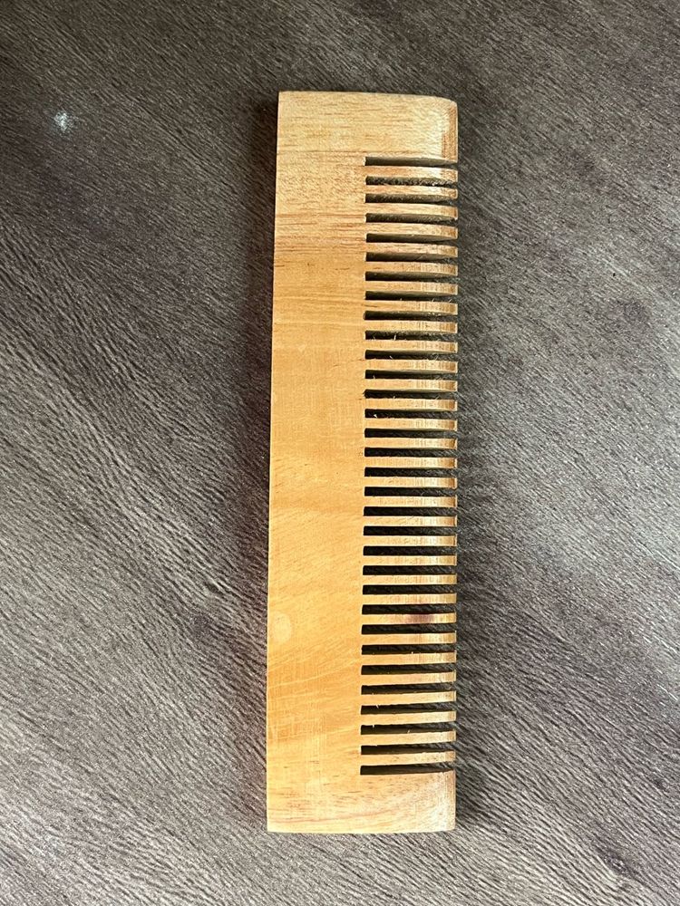 best quality glossy bamboo comb