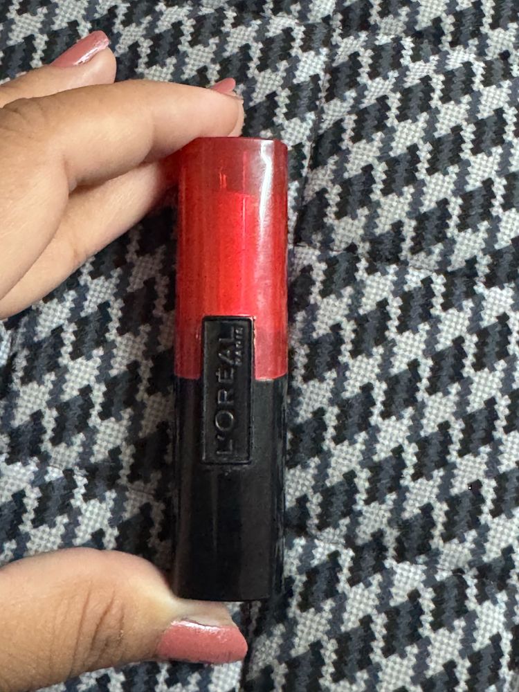 Loreal - Ravishing Red