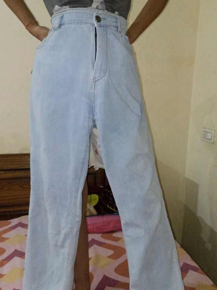 Light Wash Wide Leg Jeans