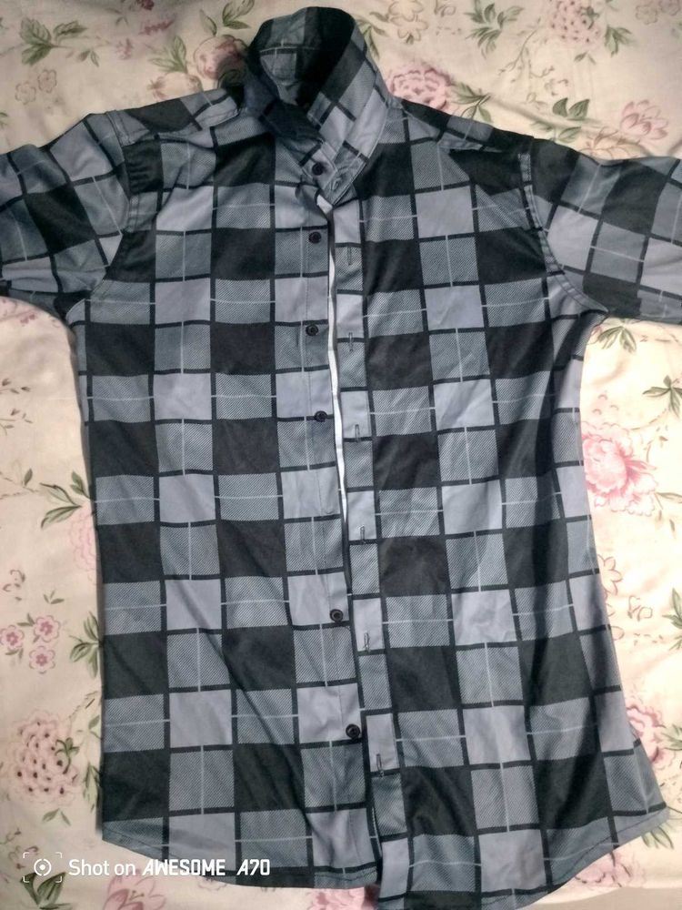 Checked Pattern Shirt