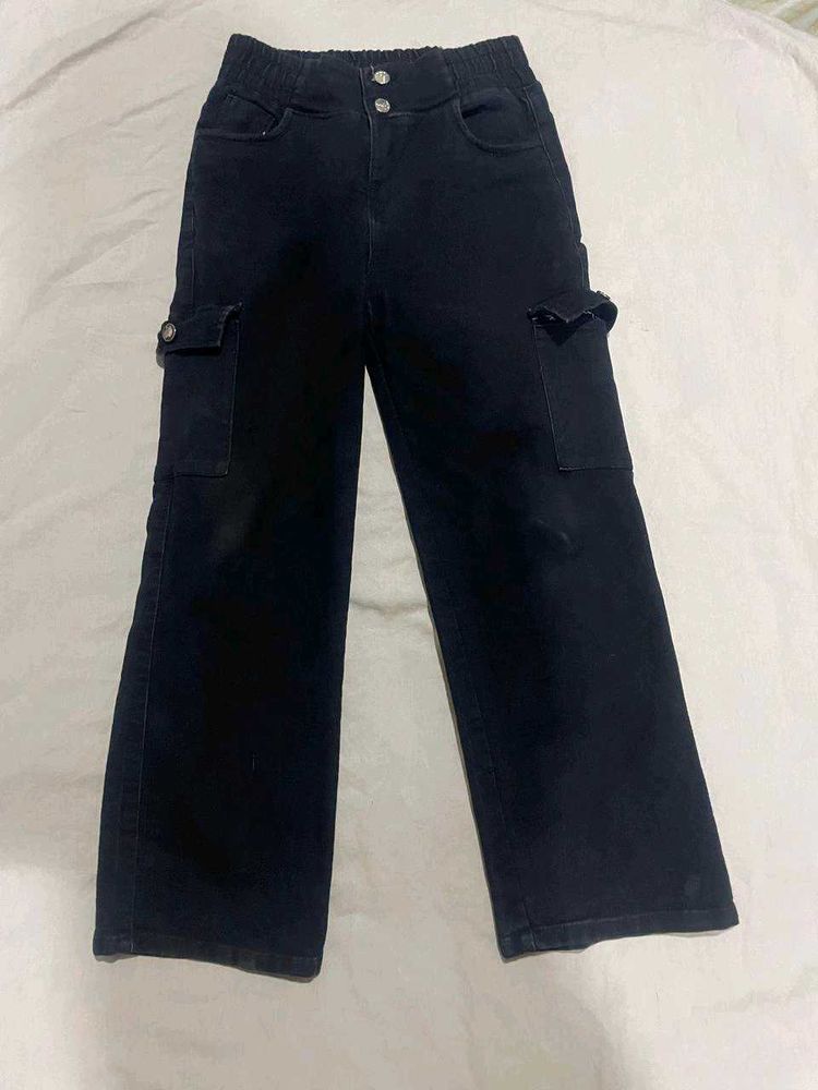 Black Cargo Jeans