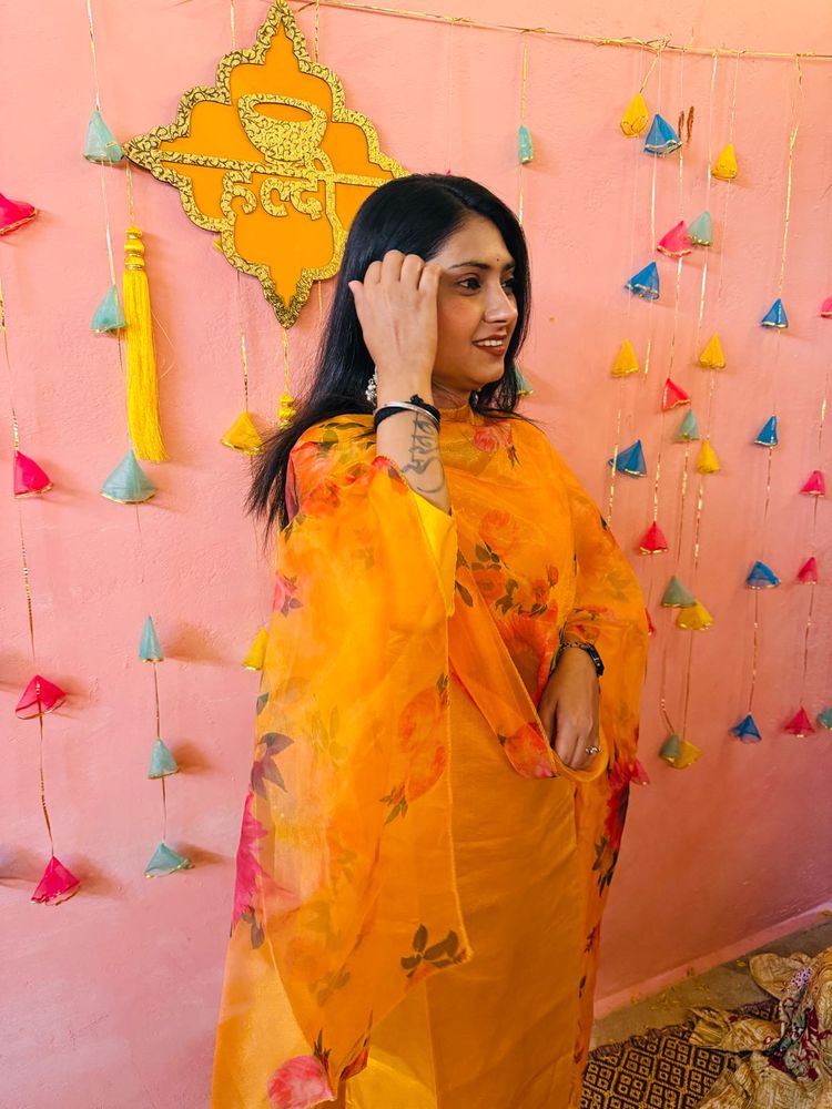 Elegant Yellow Salwar Suit