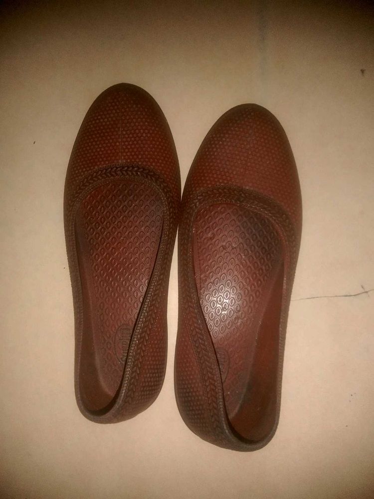 Brown Ballerinas