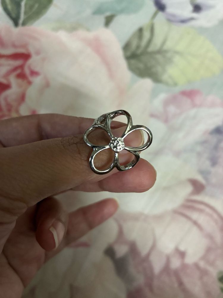 Flower Ring