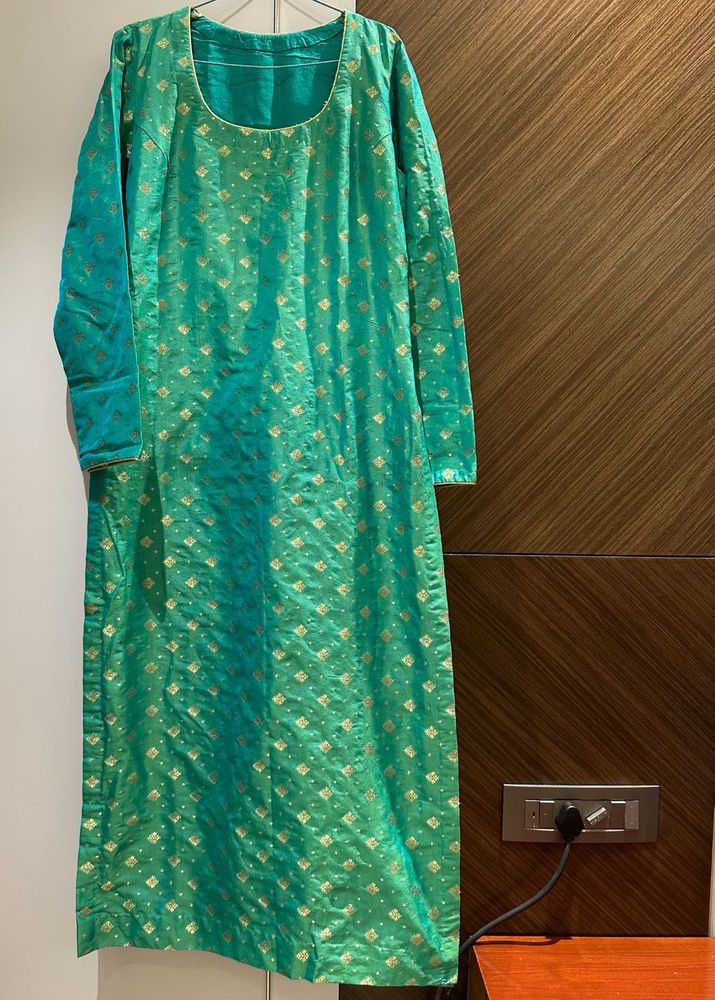 Banarasi Silk Kurta With Pants