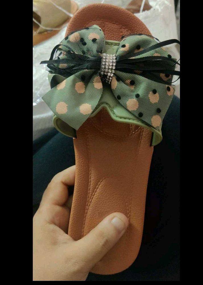 Cute Bow Flats Size available