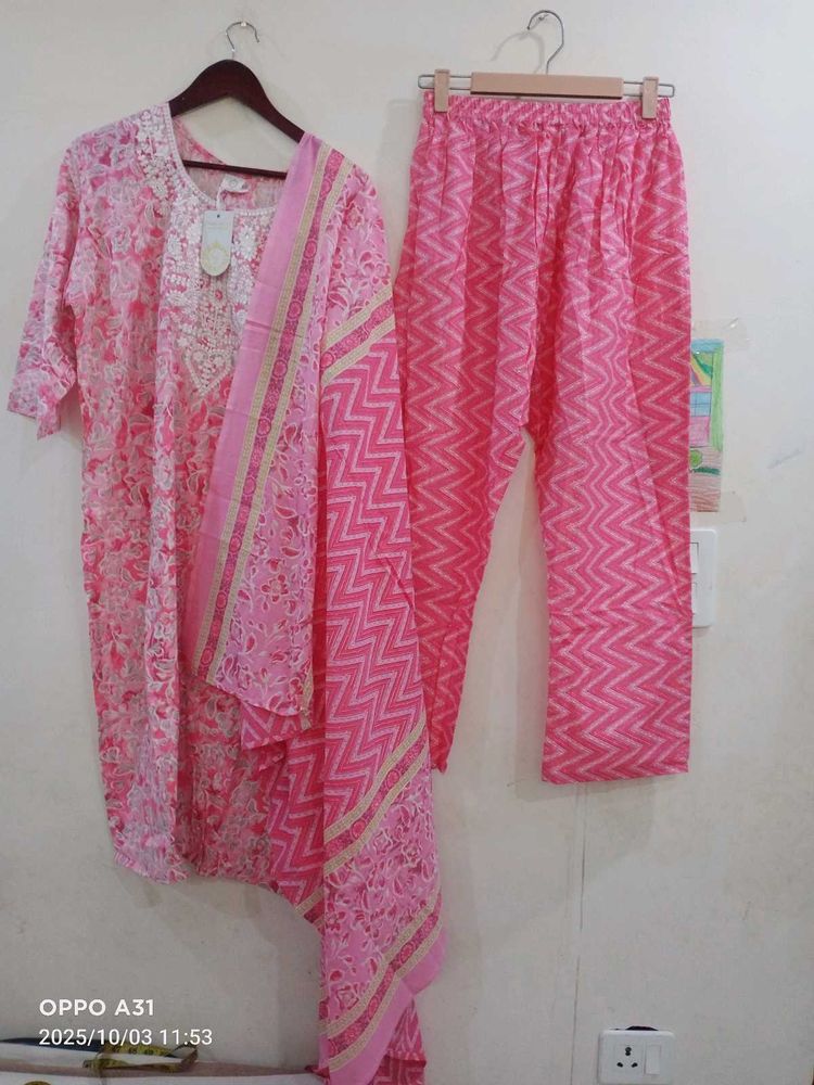 new chacha bhatija Pink Kurta Set &amp; Dupatta