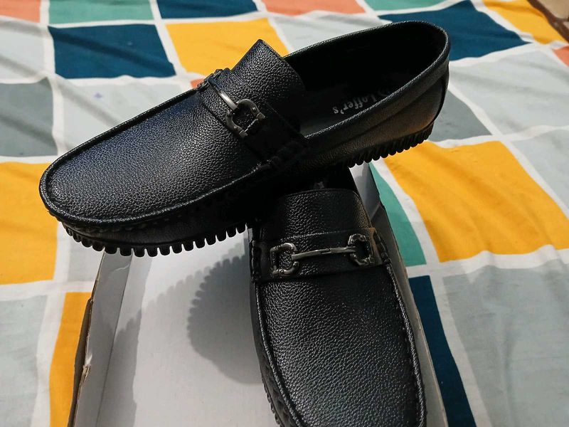 Stylish Black Loafers