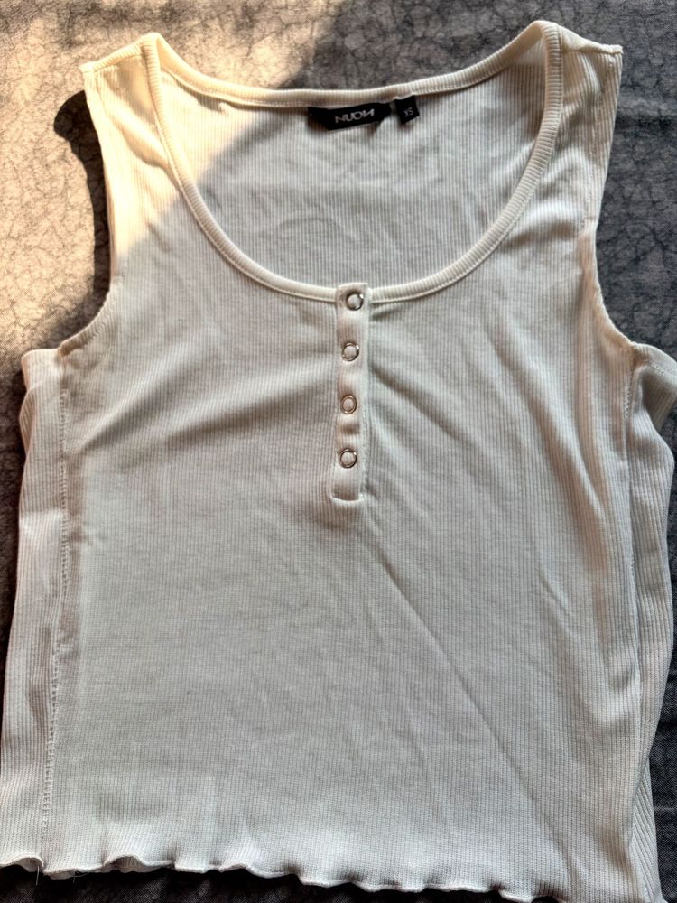 Ribbed Tank Top with Buttons