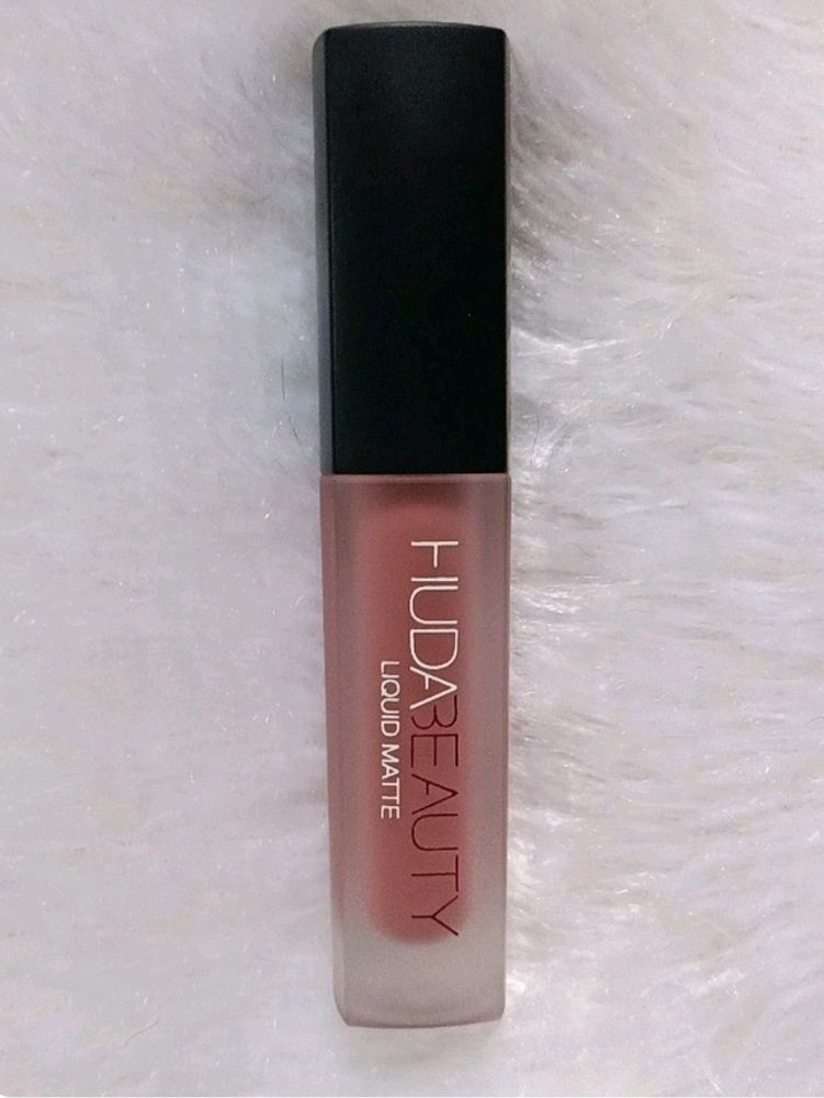 Huda Beauty Lipstick ♥️💕