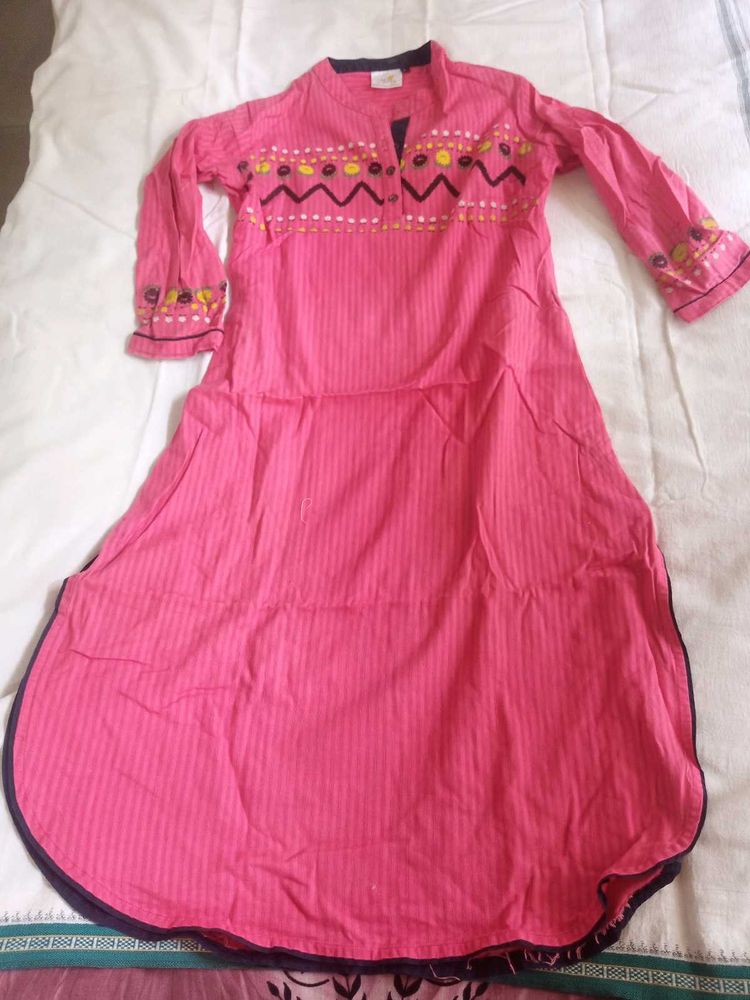 Pink Embroidered Kurta