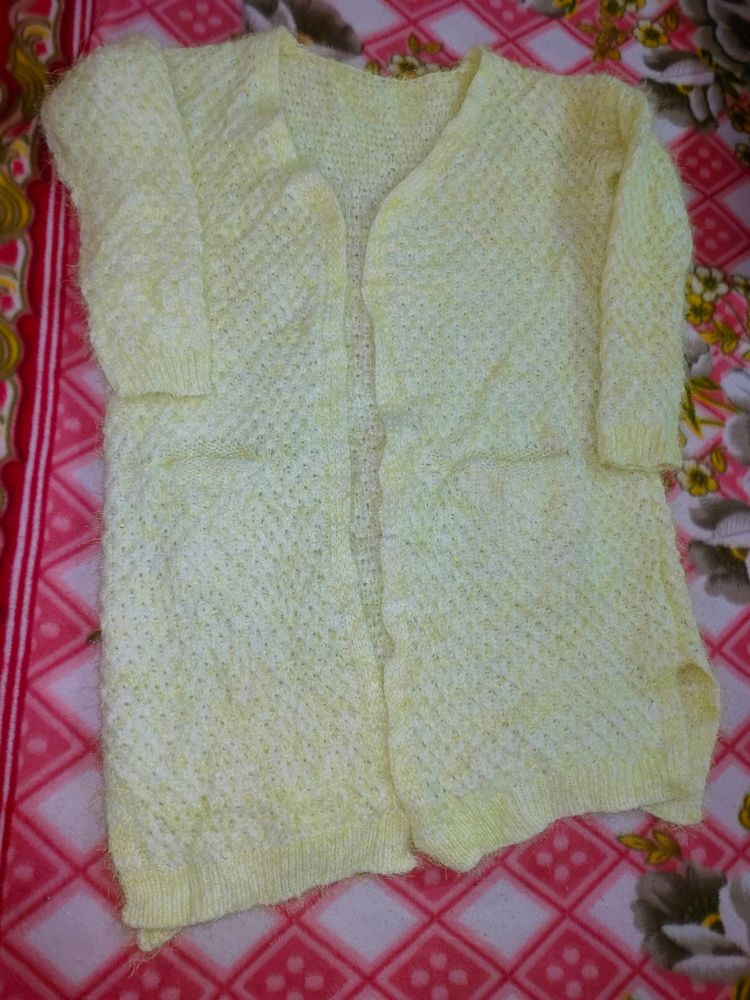 Cute Lemon Yellow Furr Winter Shrug
