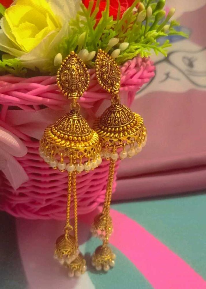 It&#39;s A High Long Jhumki Earings