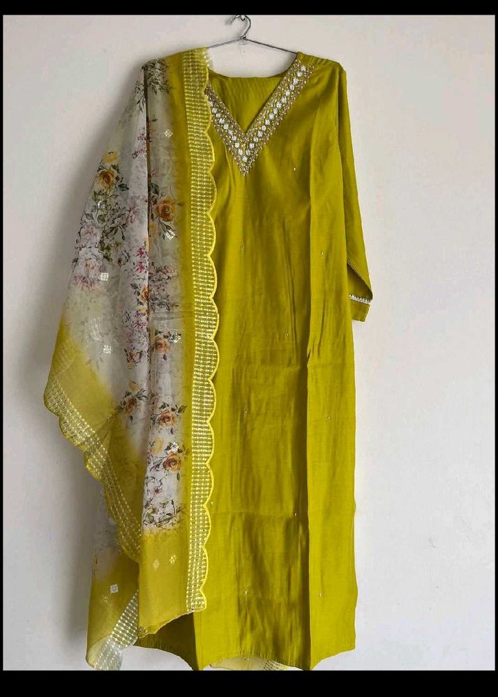 Elegant Yellow Kurta Set