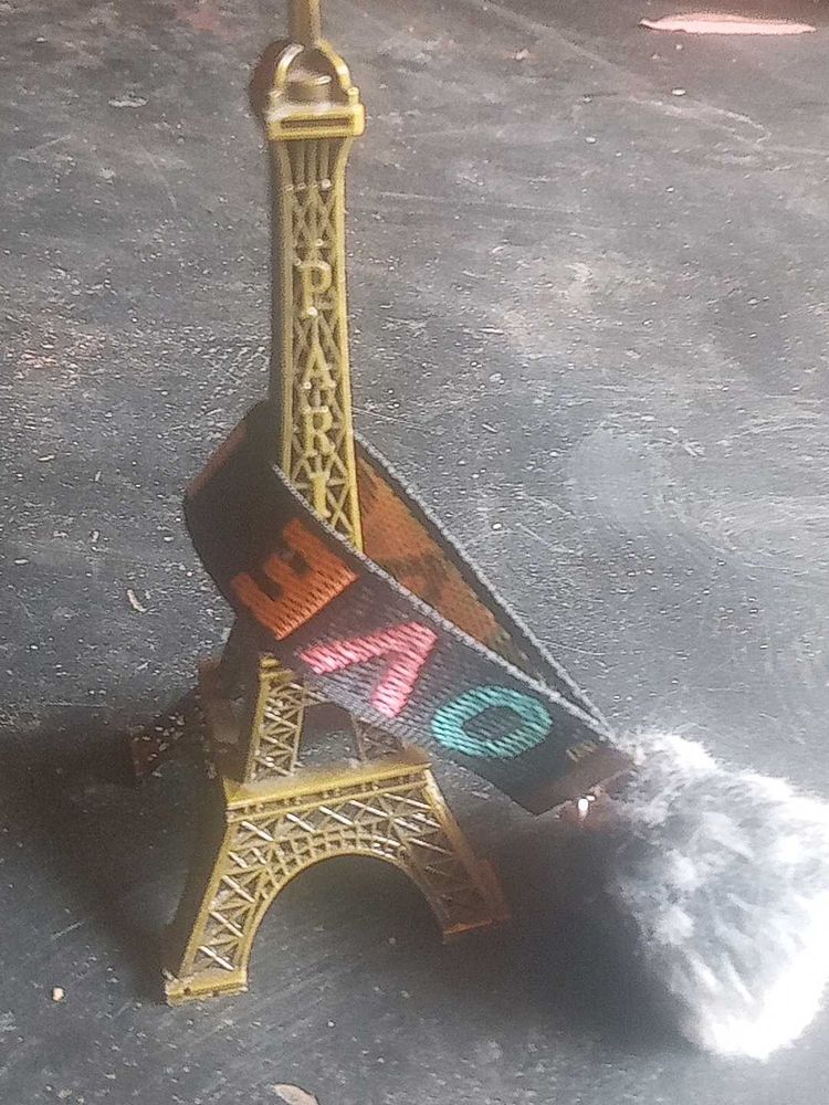 Paris Eiffel Tower Steel And Love Keychain ❤