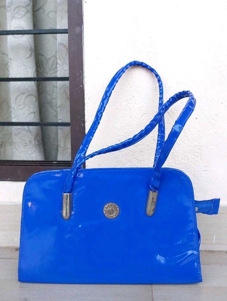 Classy Women&#39;s Bag
