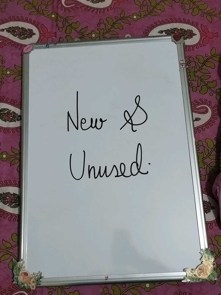 White And Green Board